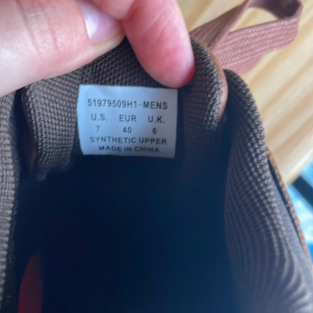 NEW in‎ Box! Levi Men's Alpine Brown Sneaker